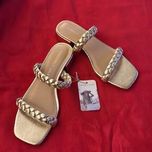 Sincerely Jules “Neptune” Gold Braided Sandals Size 7
